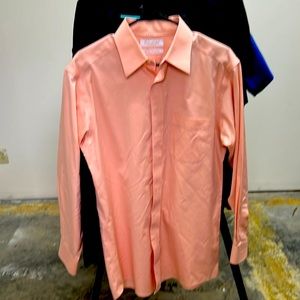 Mens Roundtree and Yorke Gold Label dress shirt 15 1/2 33 Orange